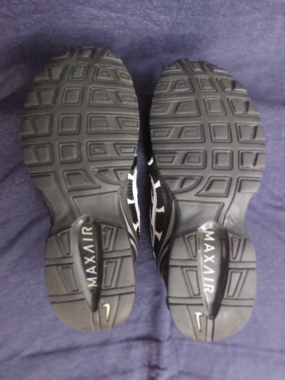 Nike Air Max Jewell Black Silver and White Women's Athletic Running Shoes Sz 8 - Picture 6 of 10